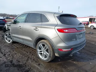 2016 Lincoln MKC Reserve with VIN 5LMTJ3DH0GUJ03524, listed as a IAAI auction lot 41405020 with 59,469 mi miles and . Bid and sale history available at DreamBid. Image 3.
