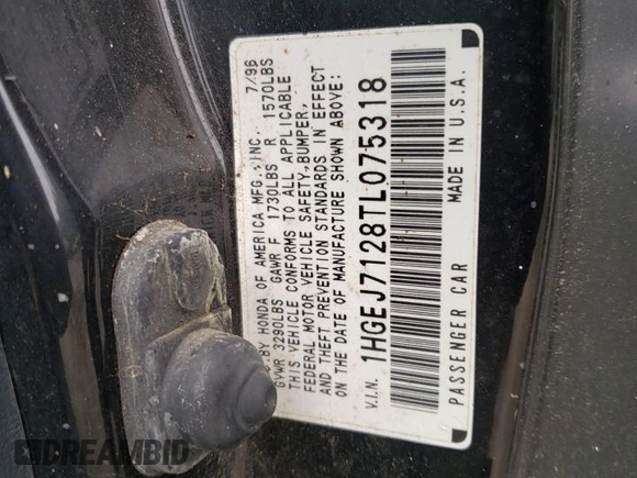 1998 Honda Civic HX with VIN 1HGEJ7128TL075318, listed as a Copart auction lot 82746094 with 126,622 mi miles and Non Repairable. Bid and sale history available at DreamBid. Image 12.