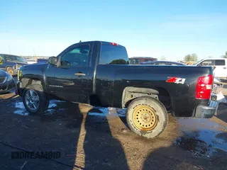2009 Chevrolet Silverado 1500 with VIN 1GCEK24089Z112740, listed as a IAAI auction lot 40865985 with 209,446 mi miles and . Bid and sale history available at DreamBid. Image 14.