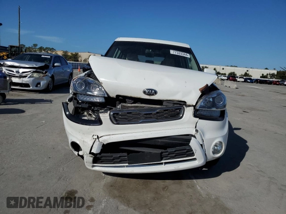 2013 Kia Soul + with VIN KNDJT2A61D7589678, listed as a Copart auction lot 77333344 with 83,573 mi miles and Salvage Title. Bid and sale history available at carsss.com. Image 5.
