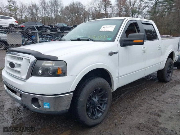 2007 Ford F-150 XLT with VIN 1FTPW14597KD01423, listed as a IAAI auction lot 41963793 with 156,388 mi miles. Bid and sale history available at carsss.com. Image 2.