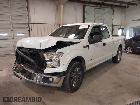2015 Ford F-150 XL with VIN 1FTEX1CG5FKD31637, listed as a IAAI auction lot 41607827 with 201,278 mi miles. Bid and sale history available at carsss.com. Image 2.