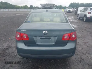 2006 Volkswagen Jetta 1.9L TDI with VIN 3VWST71K46M634410, listed as a IAAI auction lot 42333489 with 314,131 mi miles and . Bid and sale history available at DreamBid. Image 16.