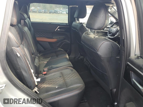 2022 Mitsubishi Outlander SEL z VIN JA4J3VA84NZ091753, wystawiony jako Copart lot #53292355 z przebiegiem 50 586 mil mil oraz Szkoda całkowita • Salvage title. Historia ofert i sprzedaży dostępna na DreamBid. Obrazek 11.