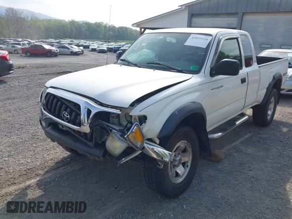 2004 Toyota Tacoma z VIN 5TEWN72N54Z463111, wystawiony jako IAAI lot #42093928 z przebiegiem 147 136 mil mil oraz . Historia ofert i sprzedaży dostępna na DreamBid. Obrazek 6.