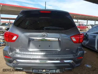 2017 Nissan Pathfinder S with VIN 5N1DR2MN5HC606019, listed as a IAAI auction lot 41637779 with 133,128 mi miles. Bid and sale history available at carsss.com. Image 17.