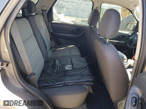 2005 Ford Escape XLS Value с VIN 1FMYU92Z75KB68457, выставлен на аукционе Copart как лот 46427005 с пробегом 144 278 миль миль и Списание • Salvage title. История ставок и продаж доступна на DreamBid. Изображение 11.