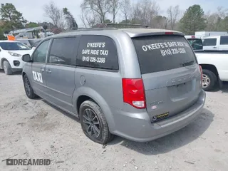 2016 Dodge Grand Caravan R/T with VIN 2C4RDGEG4GR312266, listed as a IAAI auction lot 41868362 with 223,217 mi miles. Bid and sale history available at carsss.com. Image 3.