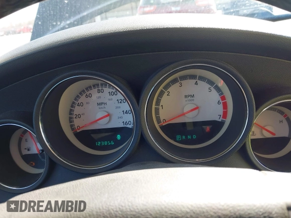 2008 Dodge Charger R/T with VIN 2B3LA53H18H246928, listed as a IAAI auction lot 41912132 with 123,856 mi miles and . Bid and sale history available at carsss.com. Image 7.