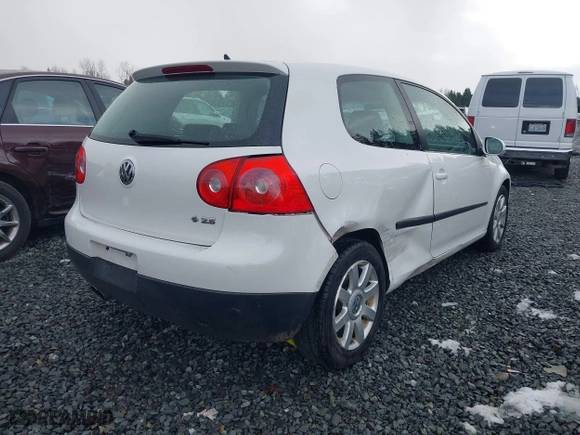 2008 Volkswagen Rabbit S with VIN WVWBA71K48W285759, listed as a IAAI auction lot 41454173 with 137,324 mi miles. Bid and sale history available at carsss.com. Image 4.