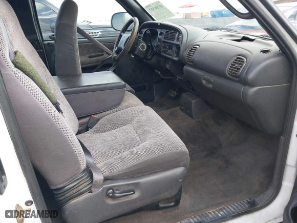 2001 Dodge Ram 1500 with VIN 3B7HC13Z01G211660, listed as a IAAI auction lot 41700102 with 150,037 mi miles. Bid and sale history available at carsss.com. Image 5.