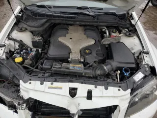 2009 Pontiac G8 with VIN 6G2ER57779L153098, listed as a Copart auction lot 43586215 with 136,321 mi miles and Salvage Title. Bid and sale history available at carsss.com. Image 11.