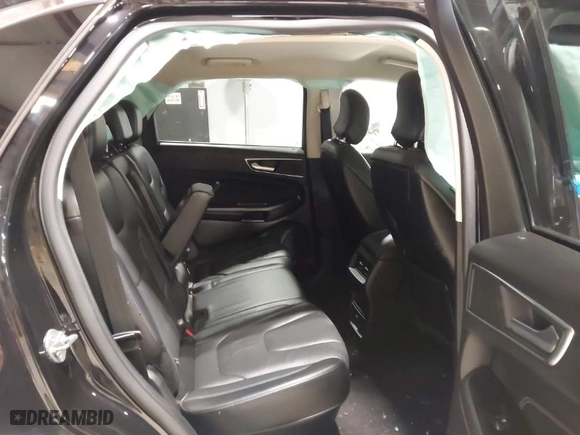 2018 Ford Edge Titanium with VIN 2FMPK4K97JBB74784, listed as a IAAI auction lot 41295201 with 124,998 mi miles. Bid and sale history available at carsss.com. Image 8.