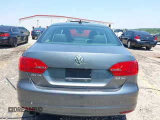 2011 Volkswagen Jetta SE with VIN 3VWDZ7AJ0BM012959, listed as a IAAI auction lot 42455475 with 128,220 mi miles and . Bid and sale history available at DreamBid. Image 16.