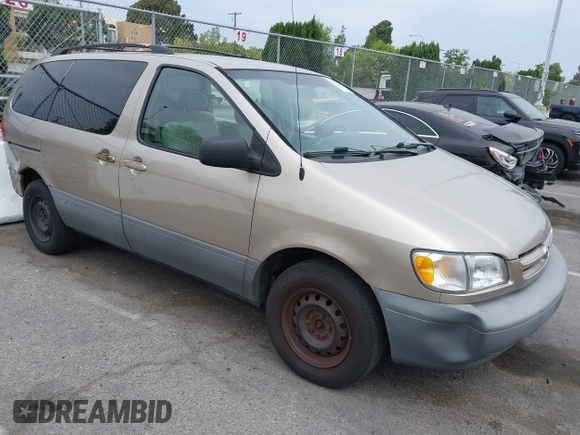 2000 Toyota Sienna CE z VIN 4T3GF19C0YU240639, wystawiony jako IAAI lot #42472106 z przebiegiem 142 456 mil mil oraz . Historia ofert i sprzedaży dostępna na DreamBid. Obrazek 1.