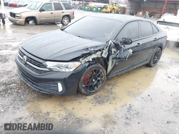 2023 Volkswagen Jetta Sport z VIN 3VWBM7BU2PM028974, wystawiony jako IAAI lot #41547698 z przebiegiem 30 061 mil mil oraz . Historia ofert i sprzedaży dostępna na DreamBid. Obrazek 17.