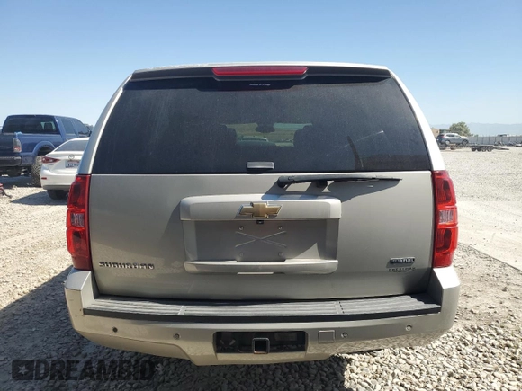 2007 Chevrolet Suburban LTZ with VIN 3GNFK16397G247722, listed as a Copart auction lot 57535675 with 160,571 mi miles and Clean title. Bid and sale history available at DreamBid. Image 6.