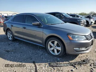2015 Volkswagen Passat S with VIN 1VWAS7A30FC113371, listed as a Copart auction lot 52119765 with 162,431 mi miles and Clean title. Bid and sale history available at DreamBid. Image 4.