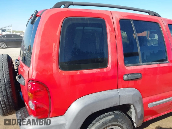 2004 Jeep Liberty Sport with VIN 1J4GL48KX4W108352, listed as a IAAI auction lot 41728648 with 162,132 mi miles. Bid and sale history available at carsss.com. Image 6.