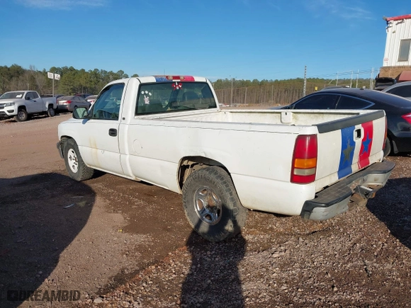 2000 Chevrolet Silverado 1500 with VIN 1GCEC14V3YE295652, listed as a IAAI auction lot 41270896 with 315,276 mi miles. Bid and sale history available at carsss.com. Image 3.