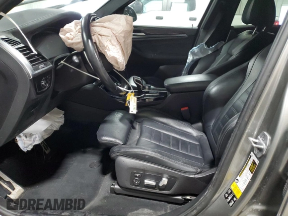 2021 BMW X4 M z VIN 5YMUJ0C05M9E04935, wystawiony jako Copart lot #42149535 z przebiegiem Nie podano mil oraz Szkody całkowita. Historia ofert i sprzedaży dostępna na DreamBid. Obrazek 7.