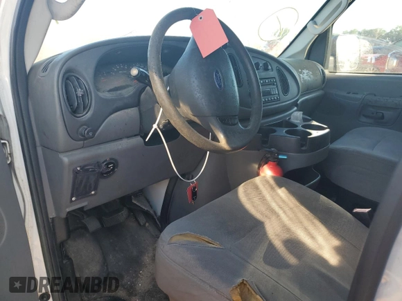 2008 Ford Econoline Cargo with VIN 1FTSS34S58DB56250, listed as a Copart auction lot 54625645 with 142,123 mi miles and Clean title. Bid and sale history available at DreamBid. Image 8.