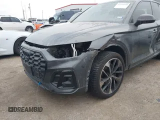 2022 Audi SQ5 Premium Plus with VIN WA1B4AFY0N2087517, listed as a IAAI auction lot 41193190 with 35,400 mi miles. Bid and sale history available at carsss.com. Image 6.