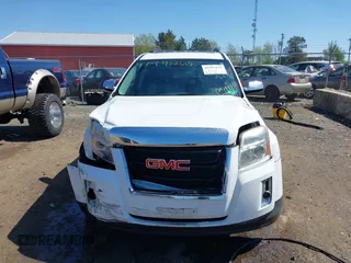 2013 GMC Terrain SLE with VIN 2GKALSEK9D6365991, listed as a IAAI auction lot 41992612 with 151,265 mi miles. Bid and sale history available at carsss.com. Image 11.