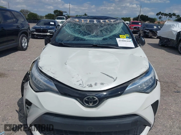 2020 Toyota C-HR LE z VIN NMTKHMBX7LR109784, wystawiony jako IAAI lot #41800460 z przebiegiem 30 514 mil mil oraz . Historia ofert i sprzedaży dostępna na DreamBid. Obrazek 6.