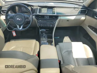2016 Kia Optima EX z VIN 5XXGU4L39GG005285, wystawiony jako Copart lot #63778415 z przebiegiem 120 705 mil mil oraz Czysty tytuł • Clean title. Historia ofert i sprzedaży dostępna na DreamBid. Obrazek 8.
