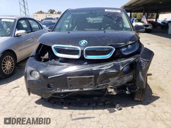 2017 BMW i3 with VIN WBY1Z8C34HV895164, listed as a Copart auction lot 48596683 with 0 mi miles. Bid and sale history available at carsss.com. Image 5.