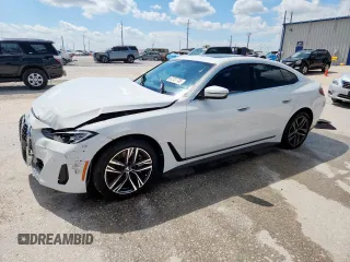 2022 BMW 4 Series 430i z VIN WBA63AV09NFM28411, wystawiony jako Copart lot #62707735 z przebiegiem 62 010 mil mil oraz Szkoda całkowita • Salvage title. Historia ofert i sprzedaży dostępna na DreamBid. Obrazek 1.