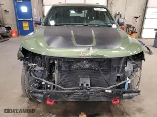2019 Jeep Grand Cherokee Trailhawk with VIN 1C4RJFLG2KC729022, listed as a Copart auction lot 47134285 with 88,318 mi miles and Salvage Title. Bid and sale history available at carsss.com. Image 5.