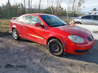 2007 Pontiac G5 with VIN 1G2AL15F777202225, listed as a IAAI auction lot 41478879 with 197,646 mi miles. Bid and sale history available at carsss.com. Image 1.