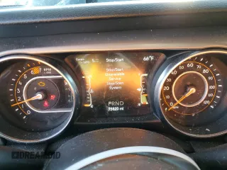 2021 Jeep Wrangler Sport S with VIN 1C4GJXAN4MW697450, listed as a Copart auction lot 81024914 with 75,820 mi miles and Salvage Title. Bid and sale history available at DreamBid. Image 9.