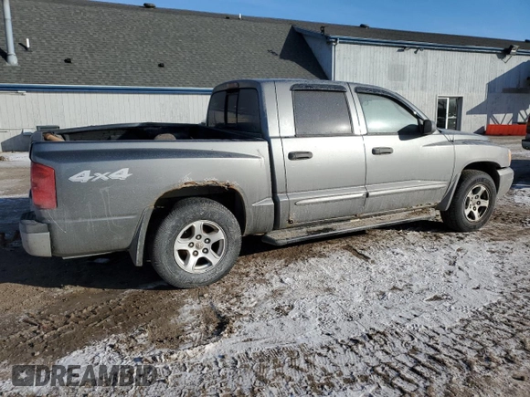 2006 Dodge Dakota SLT with VIN 1D7HW48N56S518438, listed as a Copart auction lot 44543645 with 176,626 mi miles and Salvage title. Bid and sale history available at DreamBid. Image 3.