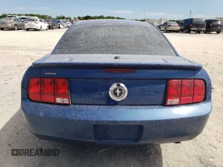 2008 Ford Mustang Deluxe with VIN 1ZVHT80N285191064, listed as a Copart auction lot 57862245 with 208,768 mi miles and Salvage title. Bid and sale history available at DreamBid. Image 6.