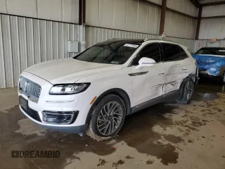2019 Lincoln Nautilus Reserve z VIN 2LMPJ8L99KBL62737, wystawiony jako Copart lot #52777065 z przebiegiem 63 192 mil mil oraz Szkoda całkowita • Salvage title. Historia ofert i sprzedaży dostępna na DreamBid. Obrazek 1.