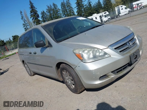 2006 Honda Odyssey LX with VIN 5FNRL38236B127129, listed as a IAAI auction lot 42041994 with 282,313 mi miles. Bid and sale history available at carsss.com. Image 1.