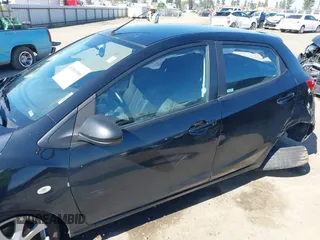 2014 Mazda 2 Touring with VIN JM1DE1LY0E0175771, listed as a IAAI auction lot 41866966 with 90,774 mi miles. Bid and sale history available at carsss.com. Image 15.