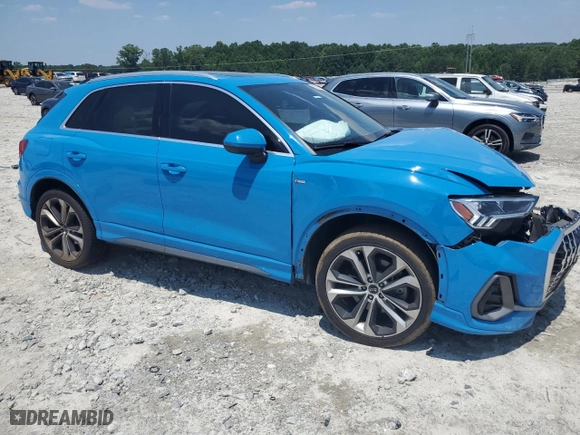 2020 Audi Q3 S line Premium Plus with VIN WA1EECF36L1004153, listed as a Copart auction lot 60377034 with 100,207 mi miles and Salvage Title. Bid and sale history available at carsss.com. Image 4.