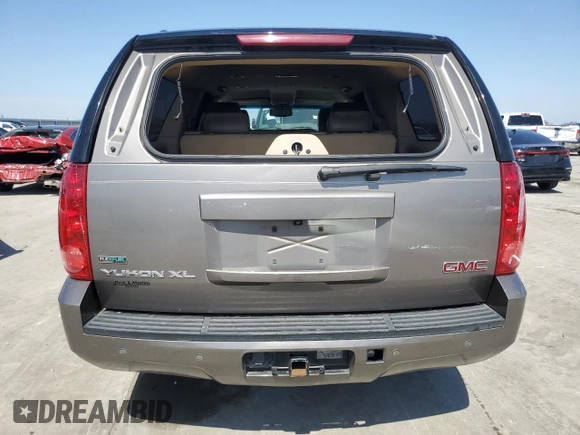 2012 GMC Yukon XL SLE with VIN 1GKS1HE01CR262708, listed as a Copart auction lot 48419475 with 258,234 mi miles and Salvage Title. Bid and sale history available at carsss.com. Image 6.