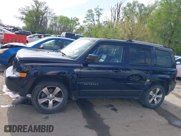 2017 Jeep Patriot High Altitude z VIN 1C4NJPFA8HD189559, wystawiony jako IAAI lot #42039158 z przebiegiem 65 593 mil mil oraz . Historia ofert i sprzedaży dostępna na DreamBid. Obrazek 14.