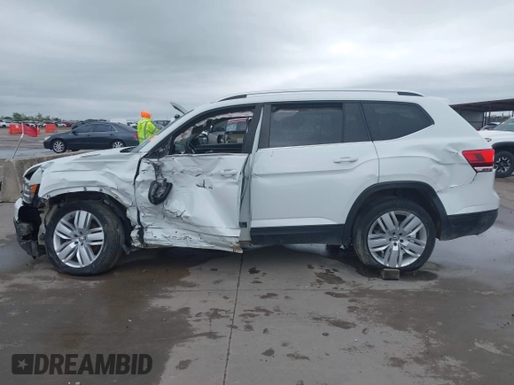 2019 Volkswagen Atlas SE z VIN 1V2WR2CA9KC593891, wystawiony jako IAAI lot #41947078 z przebiegiem 74 525 mil mil oraz . Historia ofert i sprzedaży dostępna na DreamBid. Obrazek 15.
