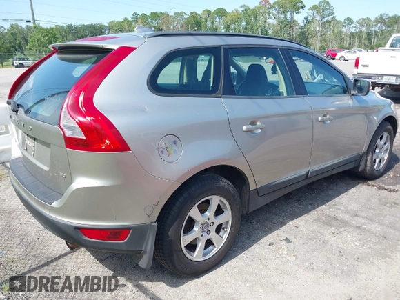 2011 Volvo XC60 3.2L with VIN YV4940DZ3B2181569, listed as a IAAI auction lot 42741964 with 220,184 mi miles and . Bid and sale history available at DreamBid. Image 4.