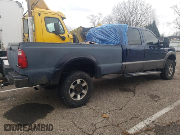2008 Ford F-350 XL z VIN 1FTWW315X8EA98344, wystawiony jako Copart lot #42523635 z przebiegiem 74 639 mil mil oraz Czysty tytuł • Clean title. Historia ofert i sprzedaży dostępna na DreamBid. Obrazek 3.