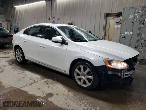 2016 Volvo S60 T5 Drive-E Premier with VIN YV126MFK8G1399908, listed as a Copart auction lot 86598624 with 99,281 mi miles and Salvage Title. Bid and sale history available at carsss.com. Image 4.
