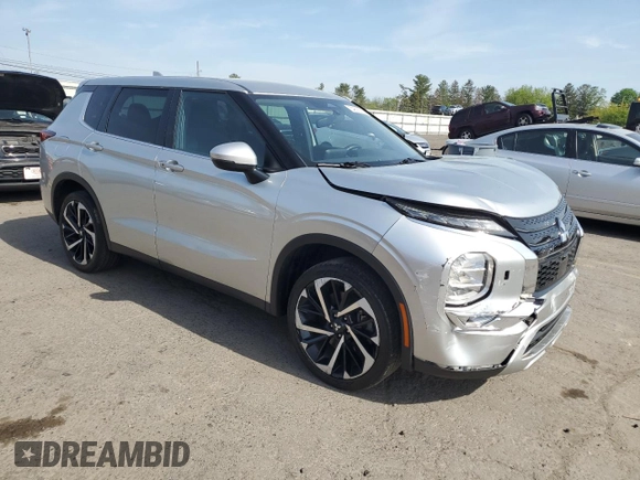 2023 Mitsubishi Outlander SE z VIN JA4J4UA8XPZ030868, wystawiony jako Copart lot #54826715 z przebiegiem 48 777 mil mil oraz Szkoda całkowita • Salvage title. Historia ofert i sprzedaży dostępna na DreamBid. Obrazek 4.