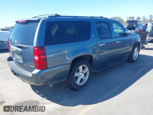 2008 Chevrolet Suburban 3LT with VIN 3GNFC16028G199257, listed as a IAAI auction lot 41757871 with 287,604 mi miles and . Bid and sale history available at DreamBid. Image 4.