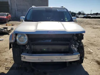 2016 Jeep Renegade Limited with VIN ZACCJADT6GPD12736, listed as a Copart auction lot 46656045 with 179,248 mi miles and Salvage Title. Bid and sale history available at DreamBid. Image 5.